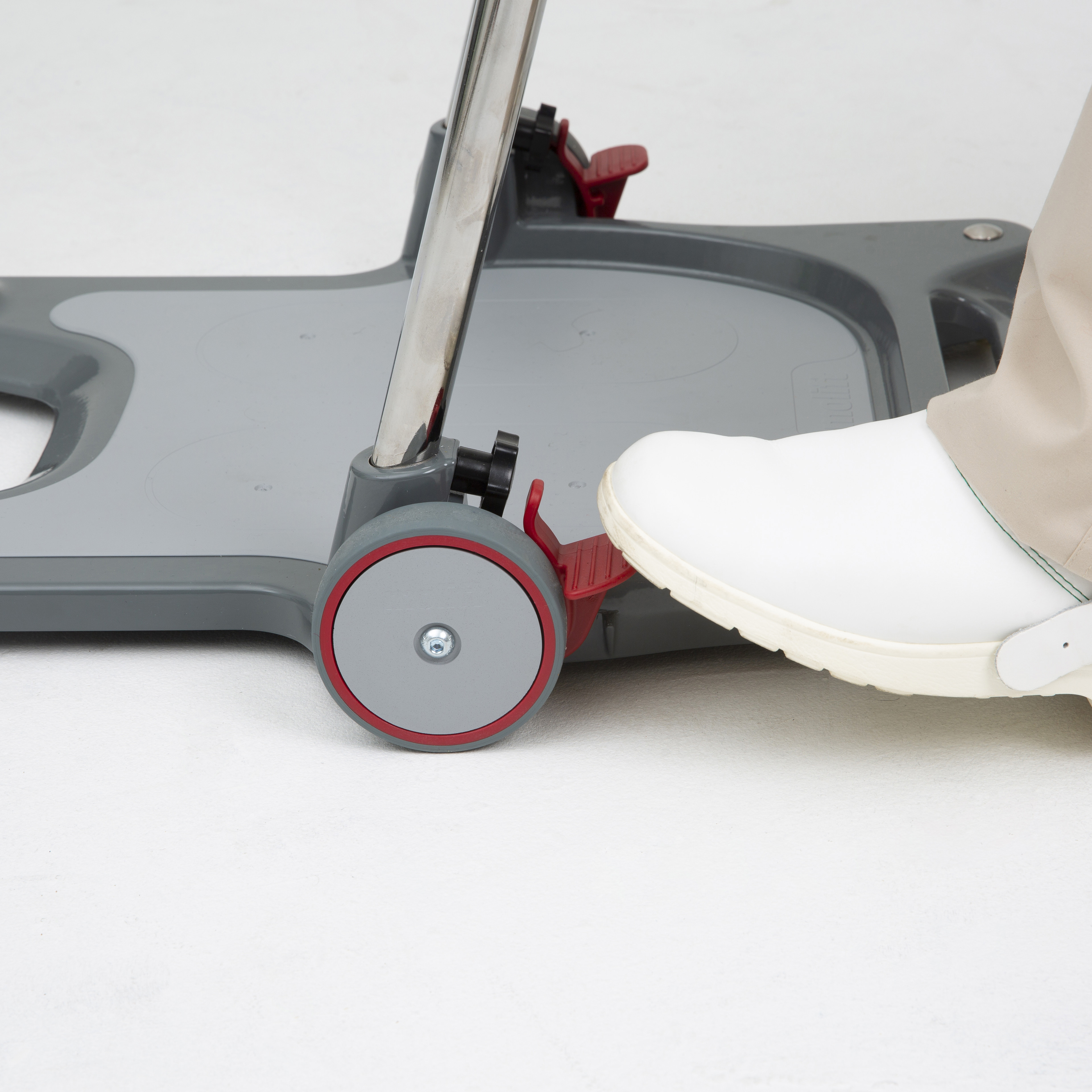 Ergonomics for the carer - text & image 3