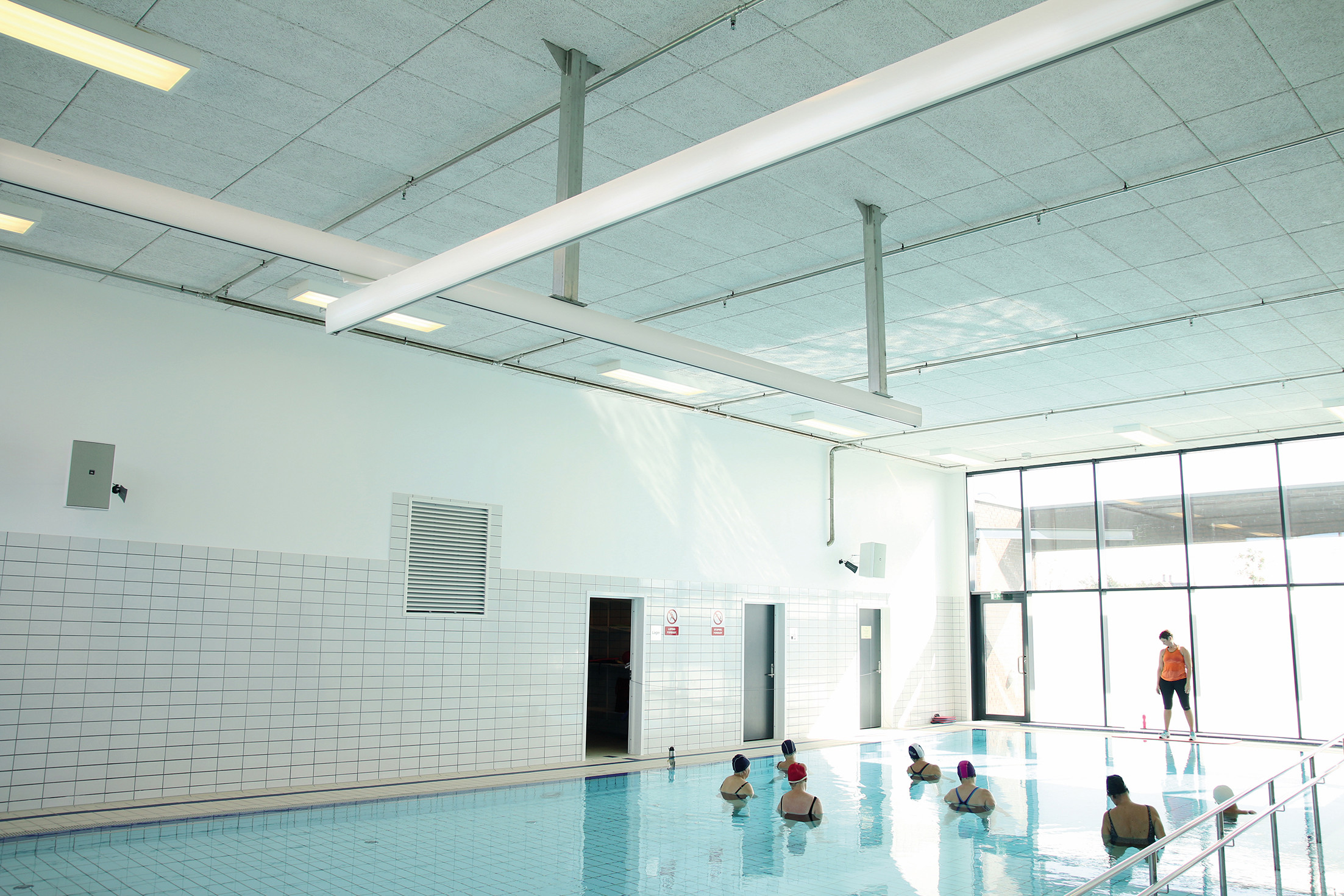 Swimming pool image block