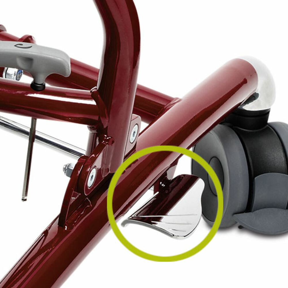The Caribou is supplied with an easy tilt mechanism, which allows the carer to have both hands free.