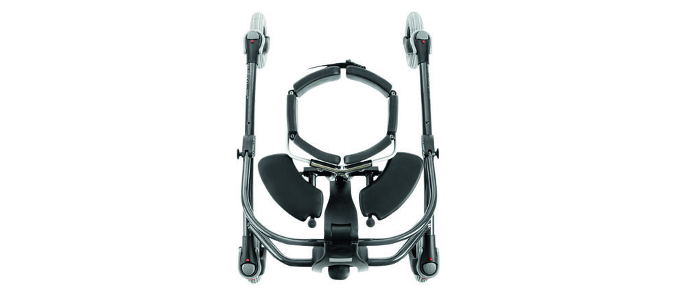 The user is placed at the centre of the Mustang which provides core stability and enables the user to focus energy on walking