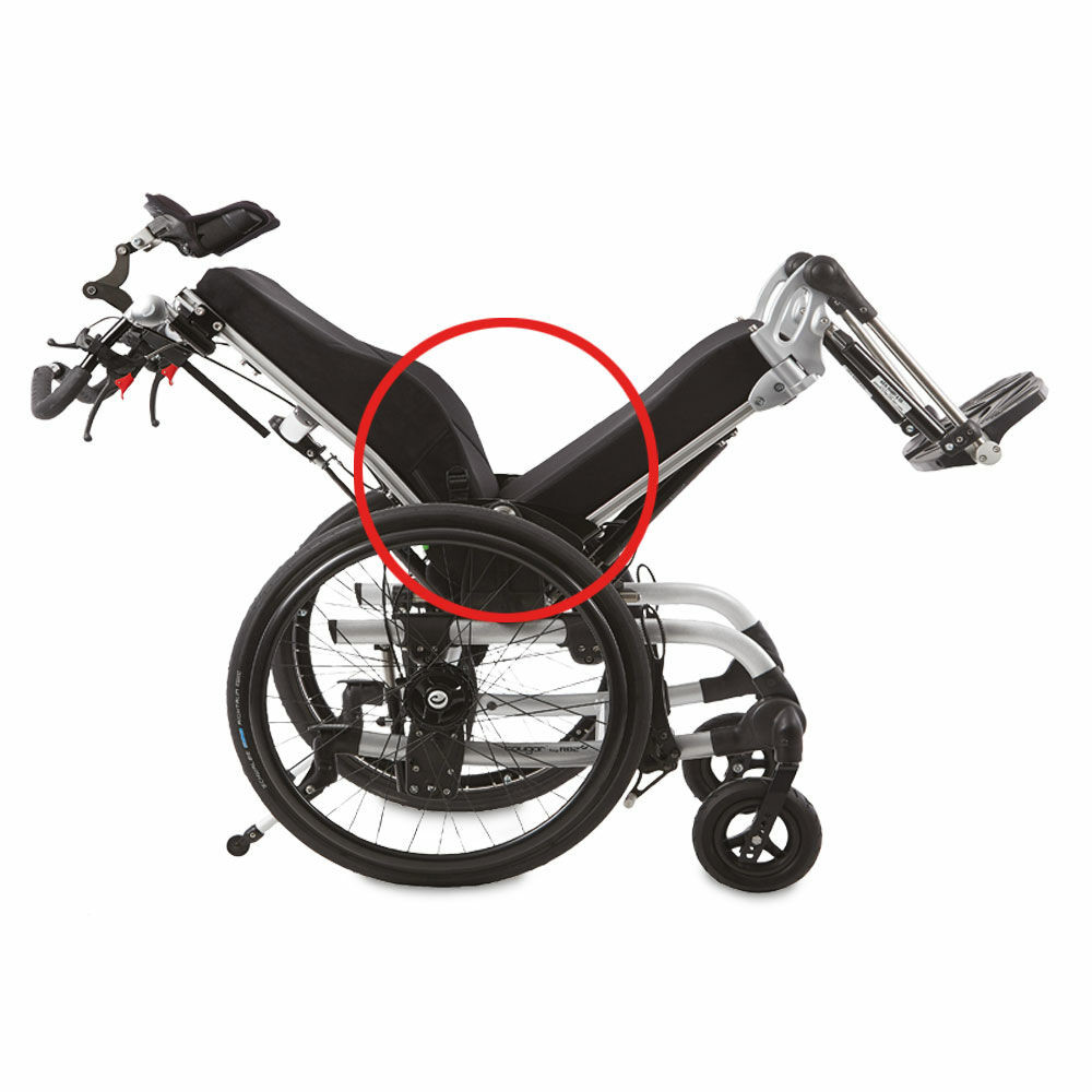 The tilt-in-space function slides the position of the seat forward to ensure the stability of the wheelchair. The movement is supported by a gas spring to make it comfortable for the user and to minimize the effort of caregivers.