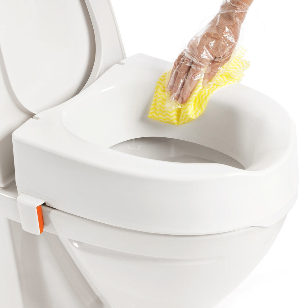 The clean, smooth surfaces are easy to clean with a soft cloth. Should separate cleaning be required, the seat is easy to remove and equally simple to put back in place.