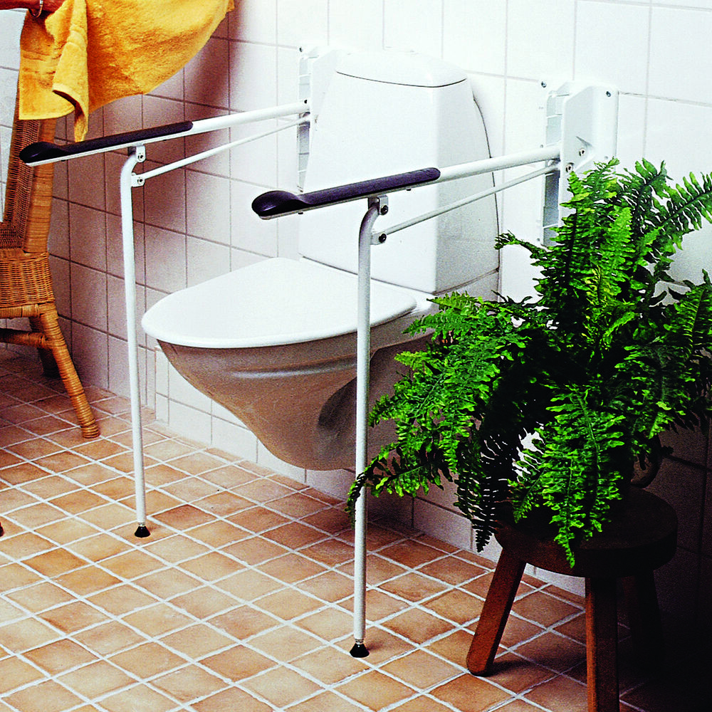 The arm support has a softly, rounded end which provides a comfortable and secure grip.