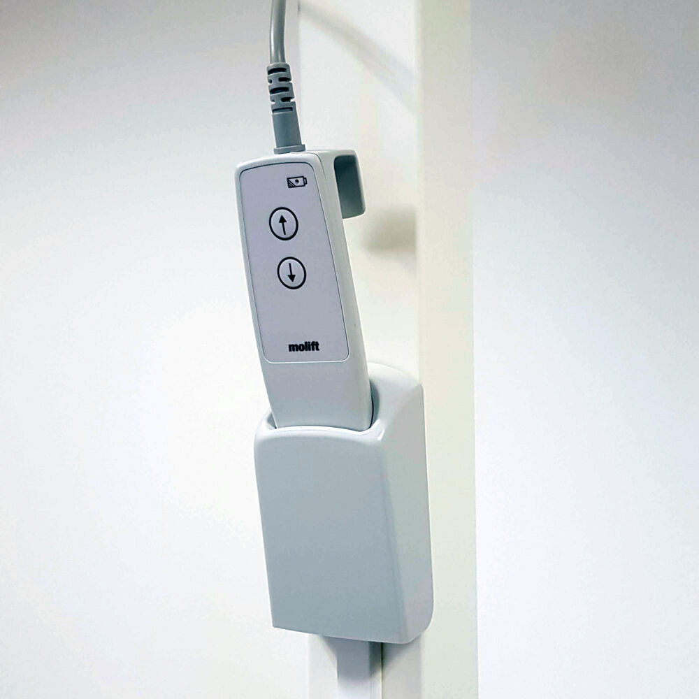 The hoist motor can easily be charged through the hand control or through the in-rail charging option
