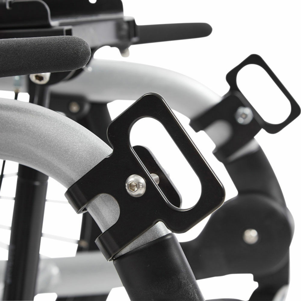 The Multi Frame complies with ISO 7176-19, transporting users in motor vehicles.The Multi Frame can be used with seat units that complies with ISO 16840-4