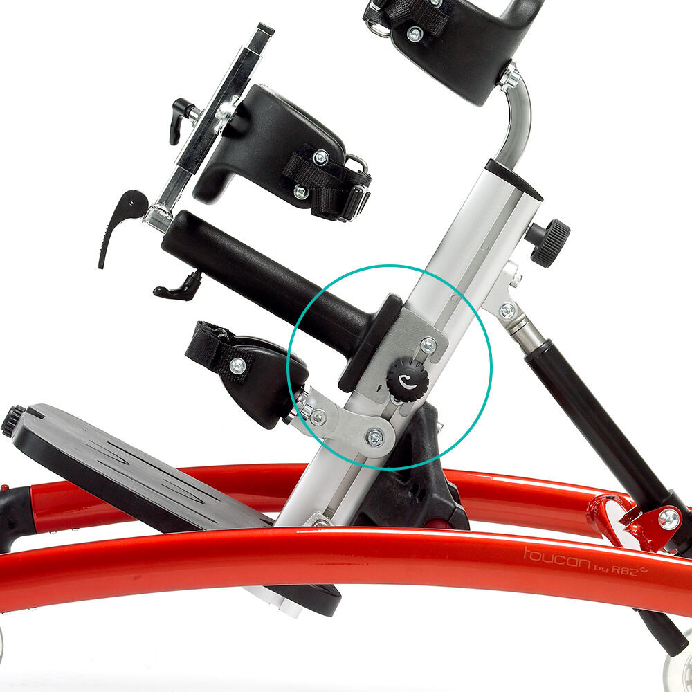 All sizes of Toucan can be equipped with all sizes of accessories. The Toucan is designed with slots in the centre bar for easy and simple mounting.